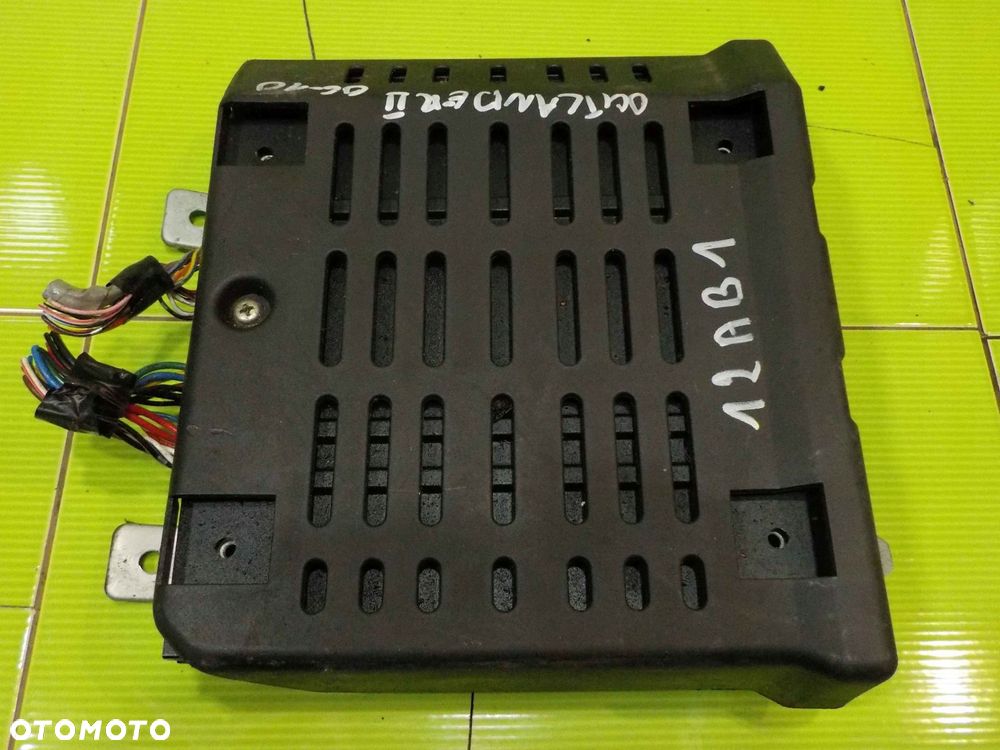 MITSUBISHI OUTLANDER II 08r wzmacniacz 8701A230 82143719A - 13