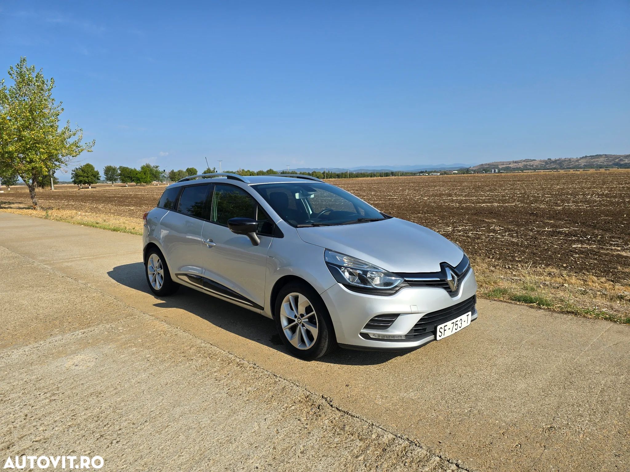 Renault Clio dCi 90 Limited - 1