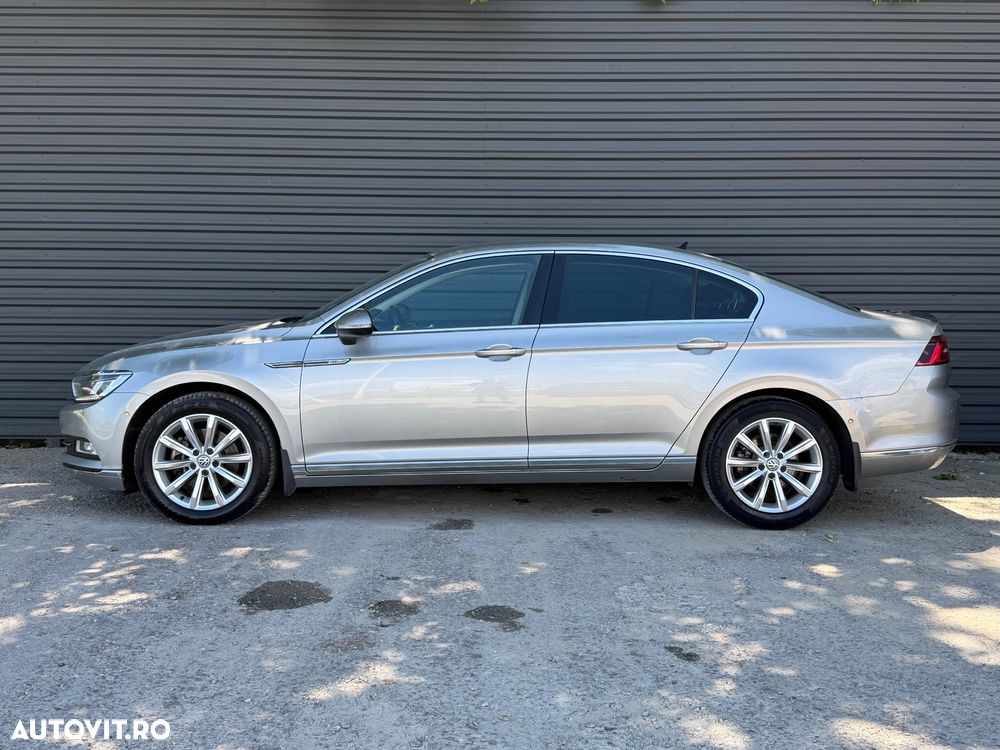 Volkswagen Passat 2.0 TDI DSG Highline - 37
