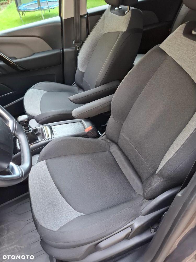 Citroën C4 SpaceTourer - 17