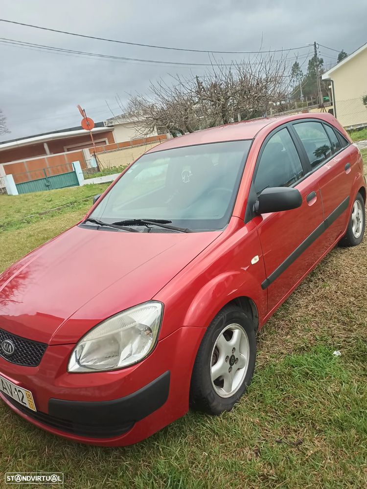Kia Rio 1.4 LX - 1