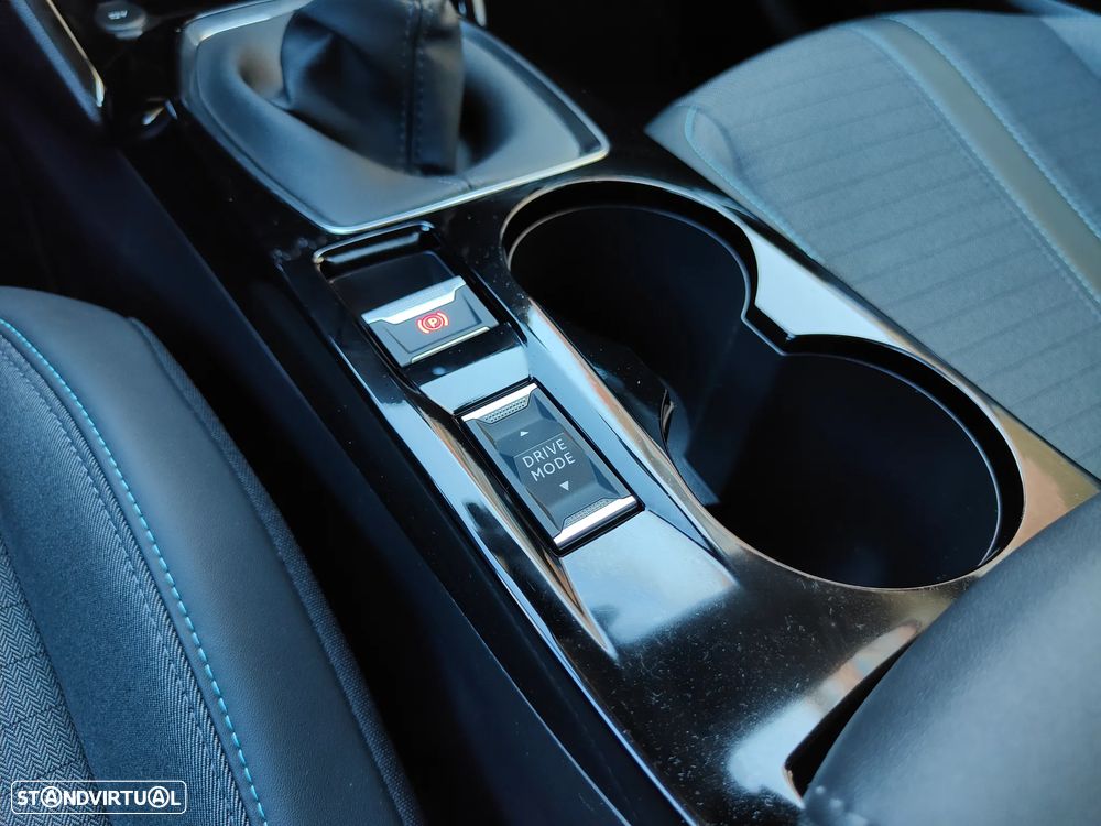 Peugeot 208 1.2 PureTech Allure Pack - 48