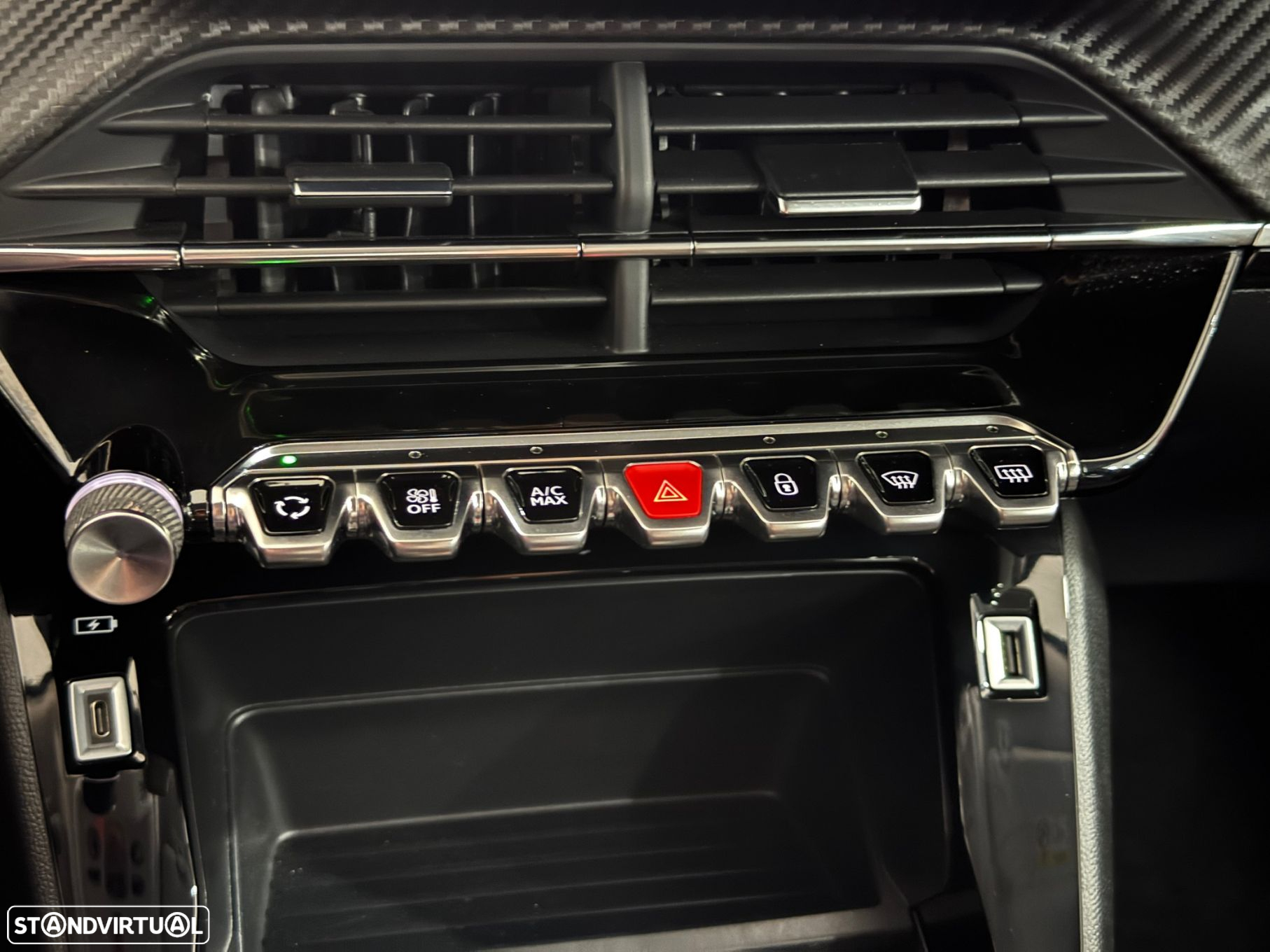 Peugeot e-2008 Active Pack - 28