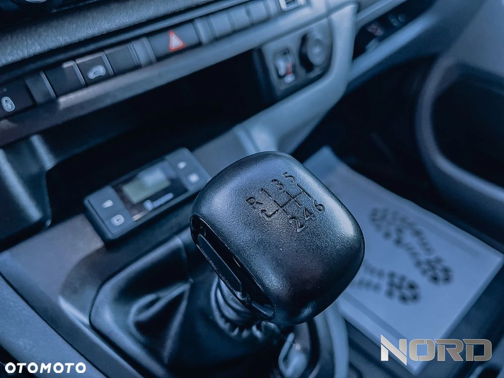 Toyota ProAce 2.0 Medium Active - 24