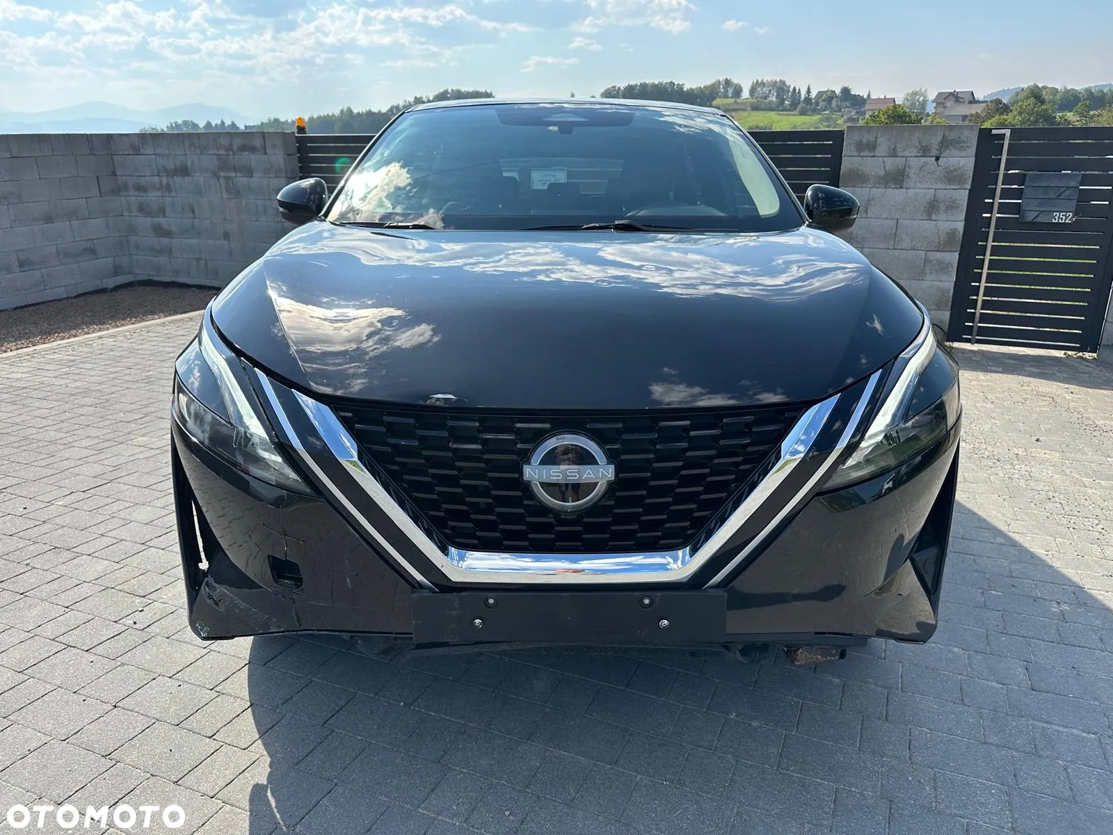 Nissan Qashqai 1.3 DIG-T ACENTA - 2