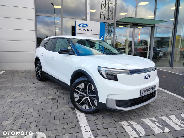 Ford Explorer 77kWh RWD