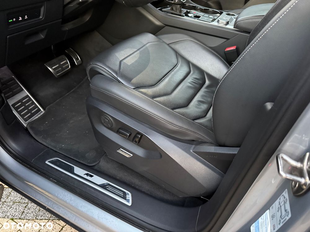 Volkswagen Touareg 3.0 V6 TDI 4Motion R-Line - 7
