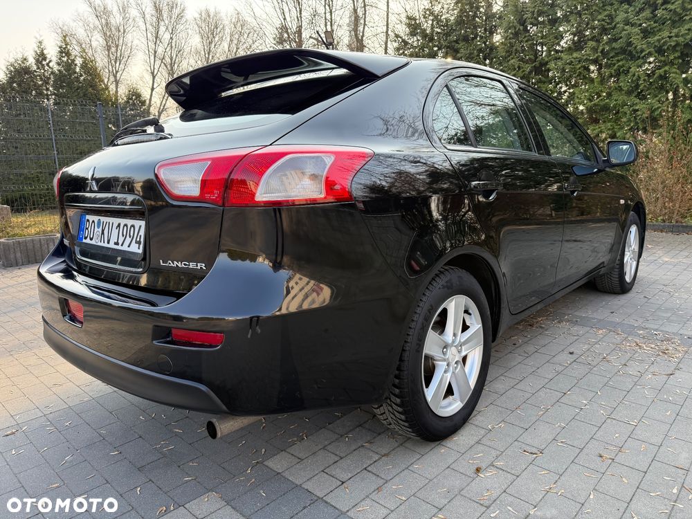 Mitsubishi Lancer 1.8 Intense - 14
