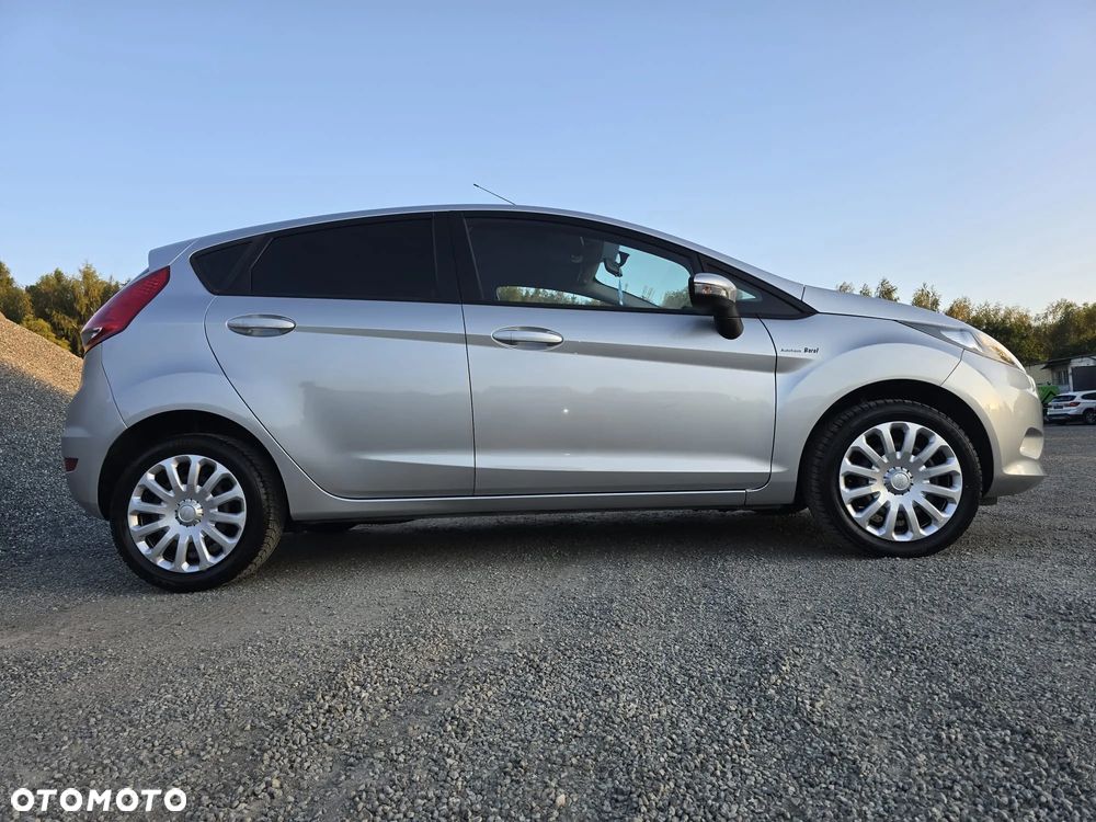 Ford Fiesta 1.25 Trend EU5 - 16
