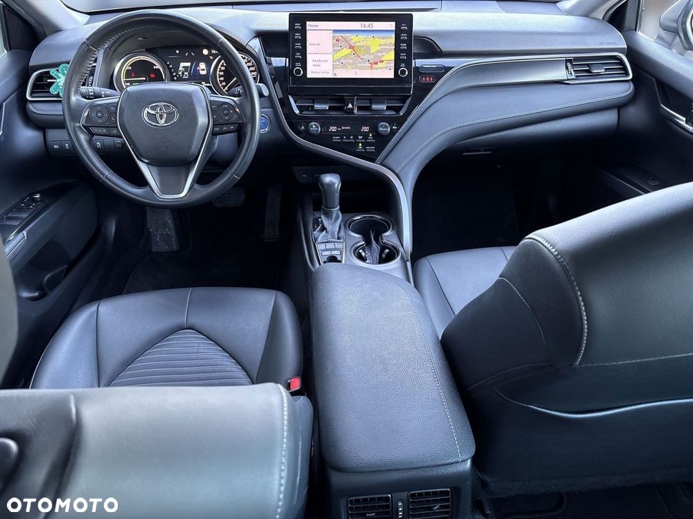 Toyota Camry 2.5 Hybrid Prestige CVT - 19