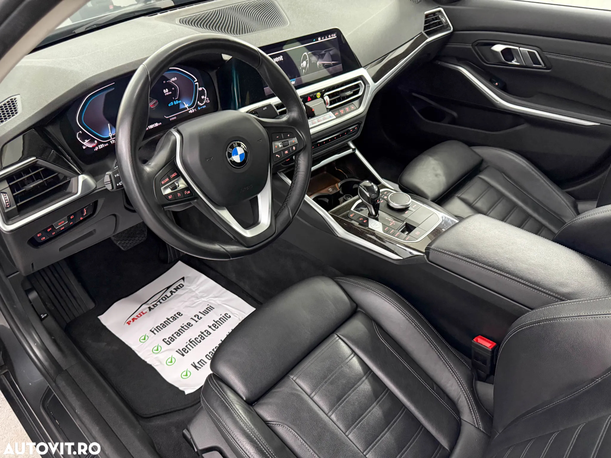 BMW Seria 3 330e Aut. Sport Line - 26