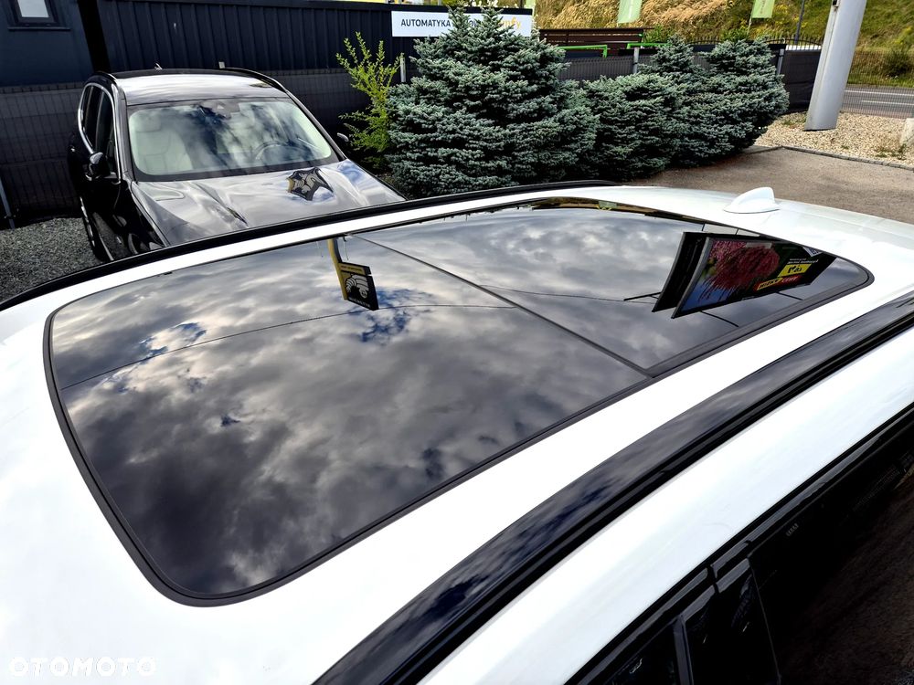 Volvo XC 60 T8 AWD Recharge Plus Dark - 18