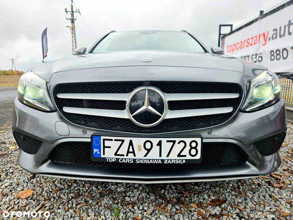Mercedes-Benz Klasa C 220 d 4Matic T 9G-TRONIC - 7