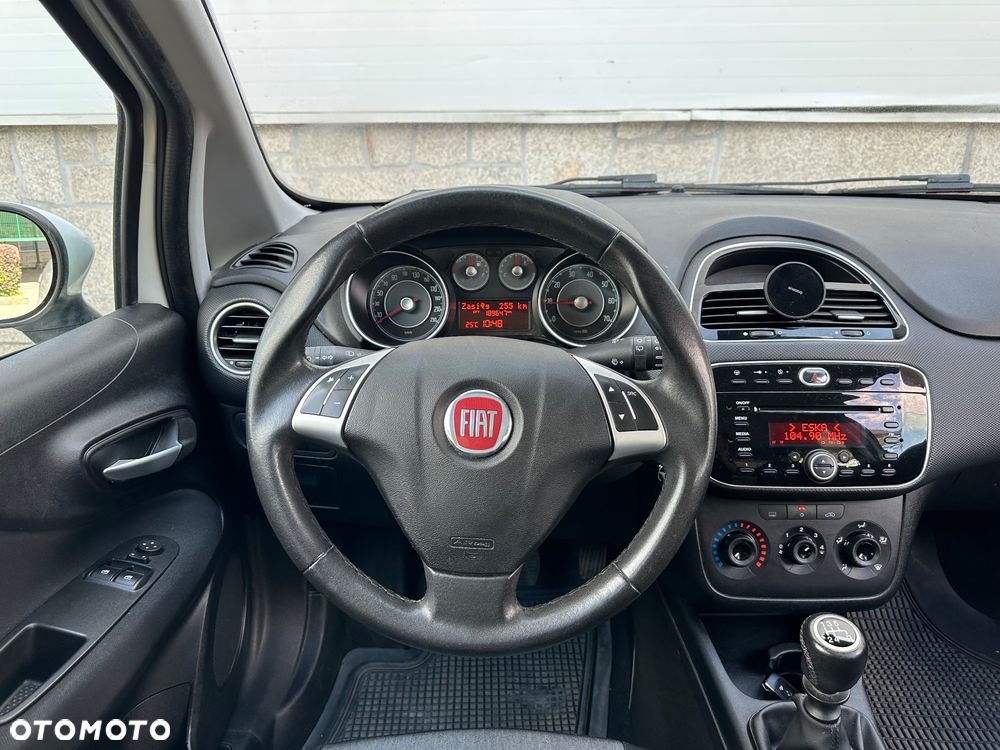 Fiat Punto 2012 - 18
