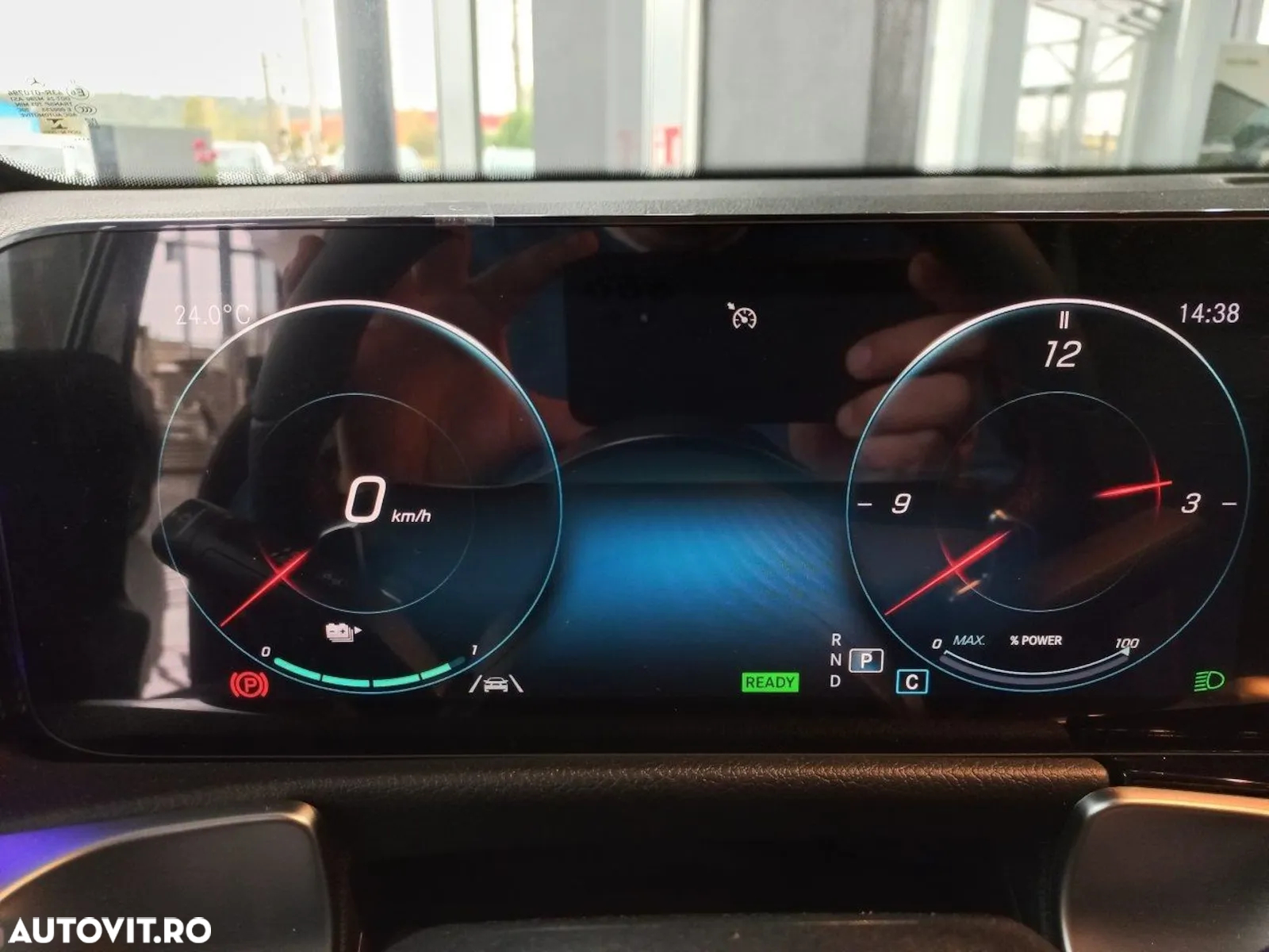 Mercedes-Benz EQB 300 4Matic AMG Line - 29