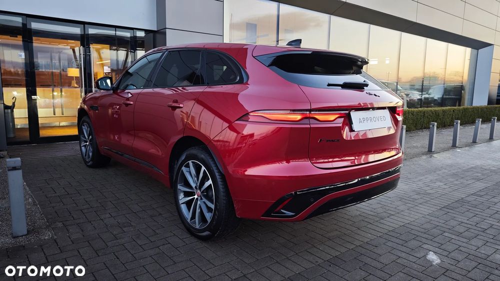 Jaguar F-Pace - 13