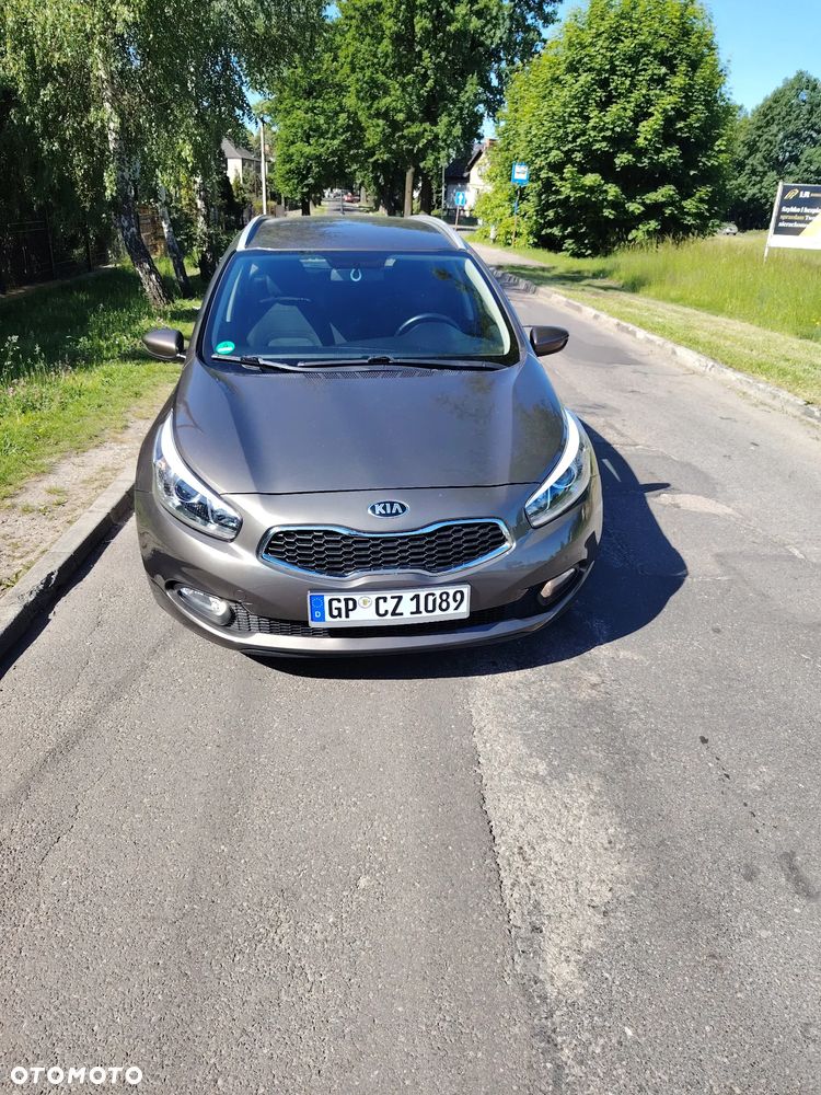 Kia Ceed 1.6 GDI Business Line - 1
