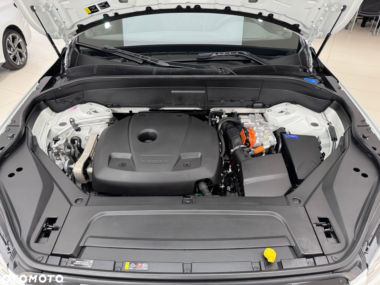Volvo XC 90 - 25