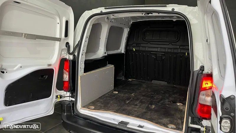 Citroën Berlingo 3 lugares - 18