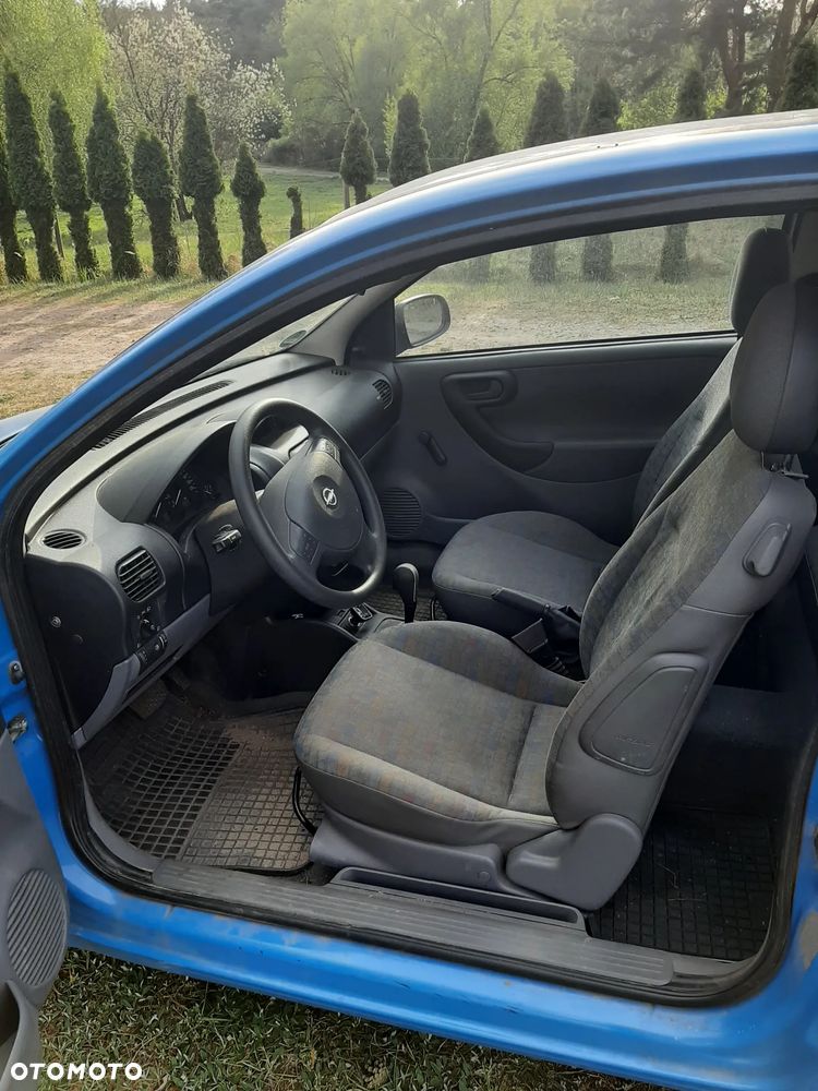 Opel Corsa - 3
