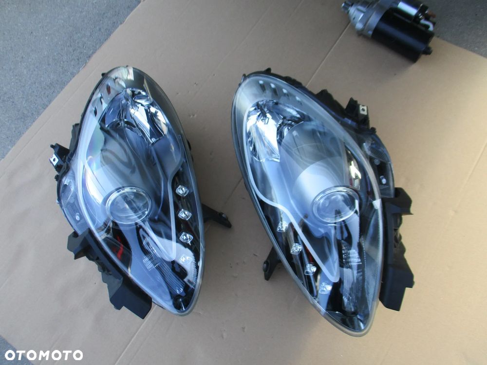 Alfa Romeo Giulietta Lift 16- LAMPA PRZÓD LEWA LUB PRAWA - 2