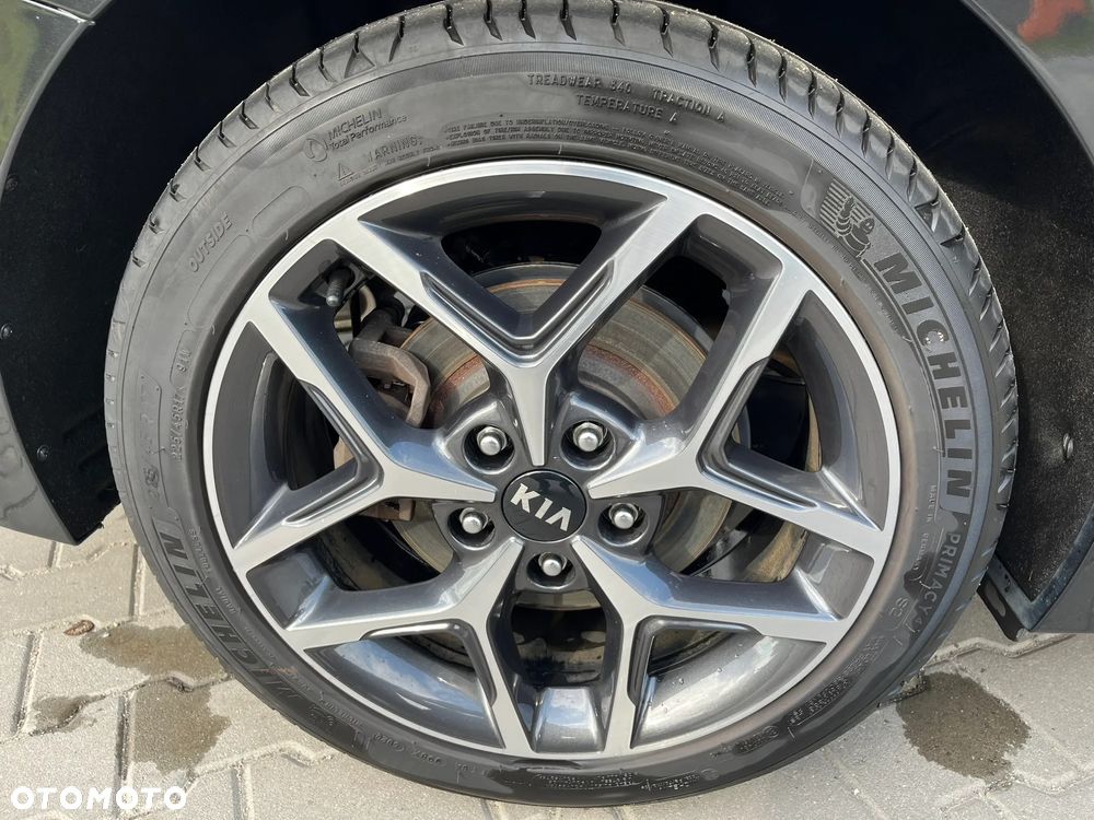 Kia ProCeed 1.5 T-GDI DCT7 OPF (48V Mild Hybrid) GT Line - 14