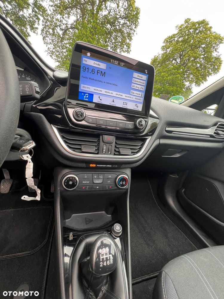 Ford Fiesta 1.0 EcoBoost Platinium X - 25