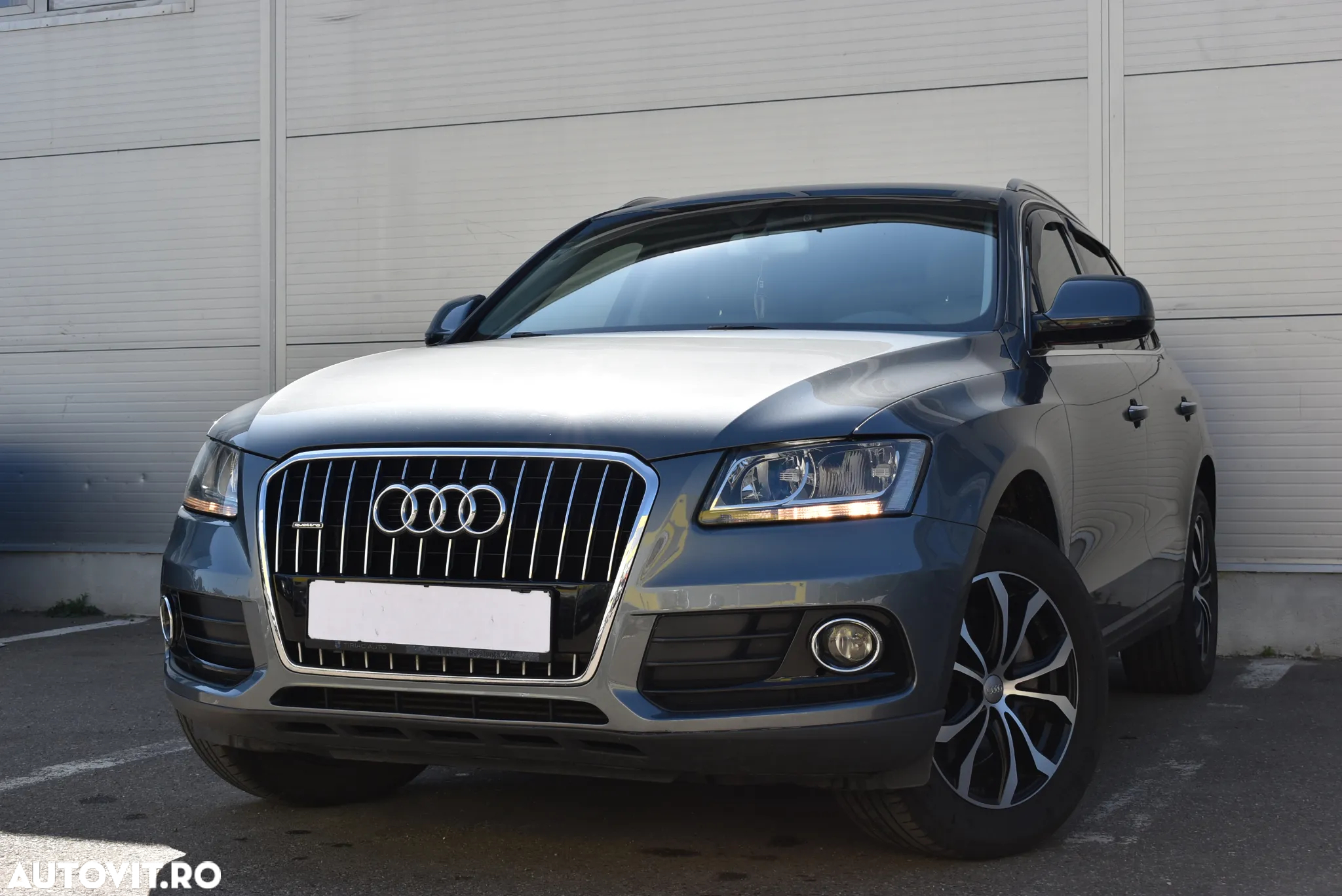 Audi Q5 3.0 TDI Quattro clean Stronic - 2
