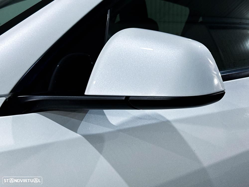 Tesla Model Y Standard - 17