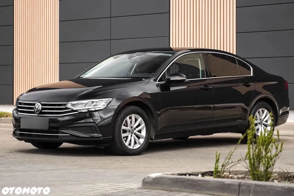 Volkswagen Passat - 5