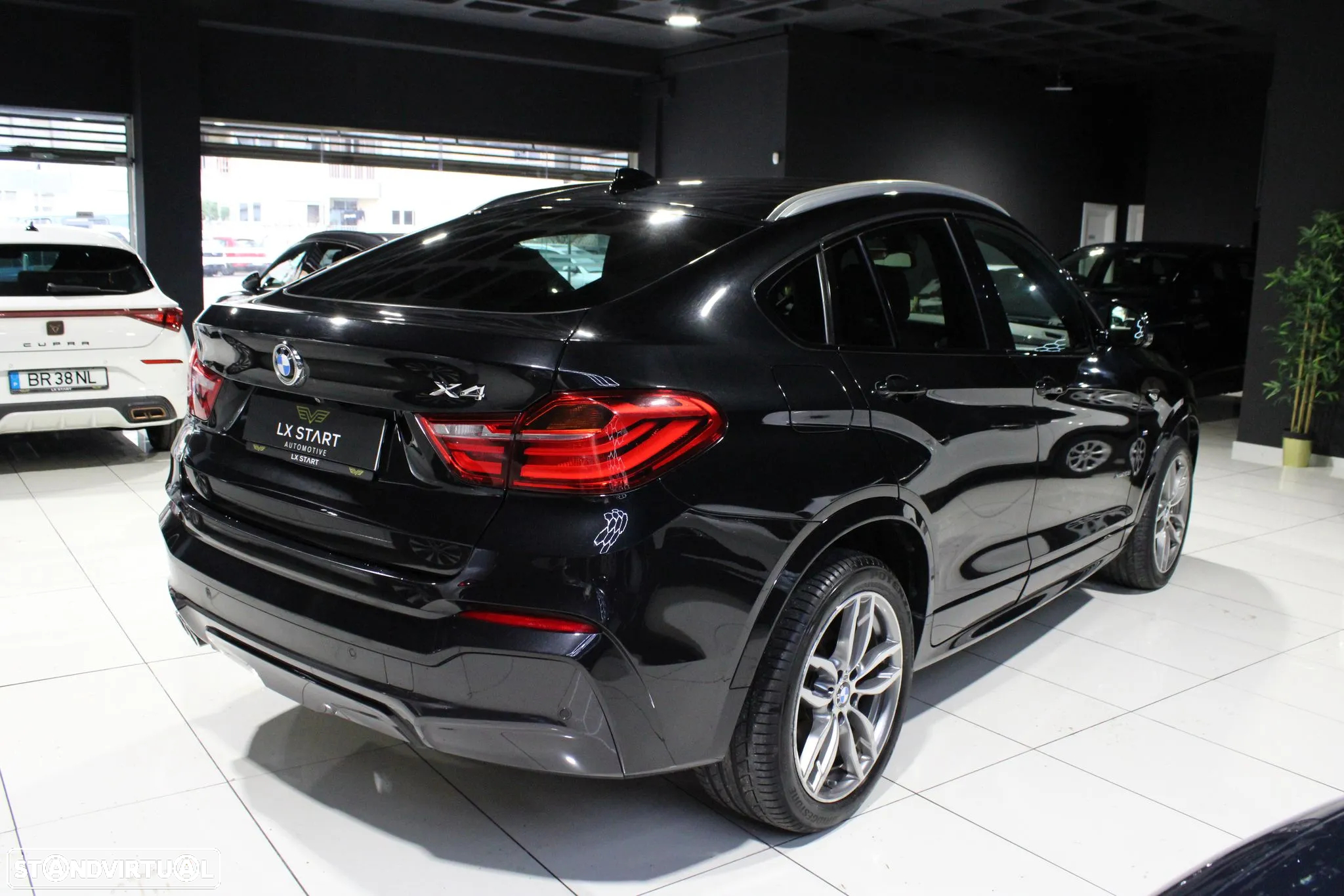 BMW X4 30 d xDrive Pack M - 4