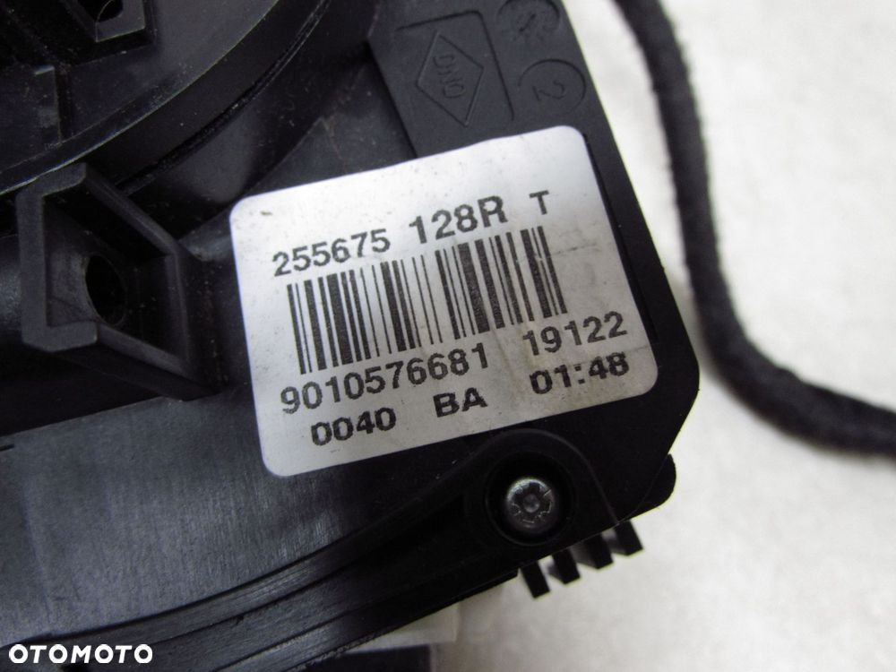DACIA DUSTER I 10-17 PRZELACZNIK ZESPOLONY MANETKA TASMA 255675128R - 10