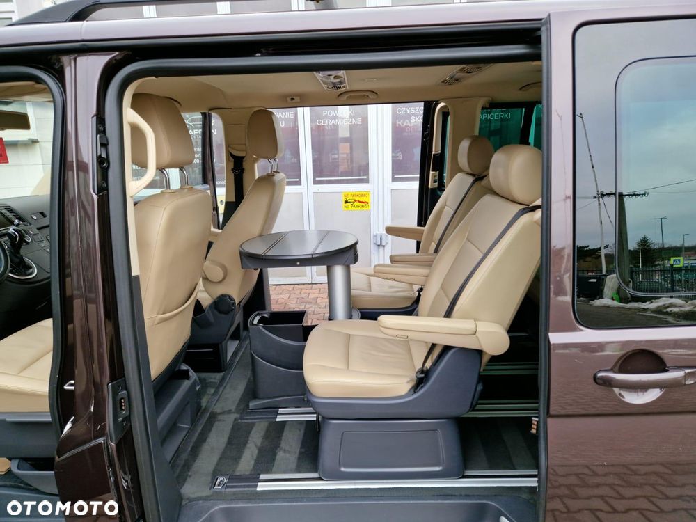 Volkswagen Multivan - 5