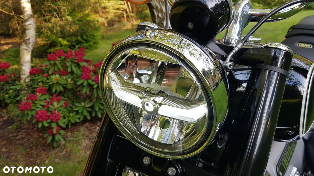 BMW R - 9