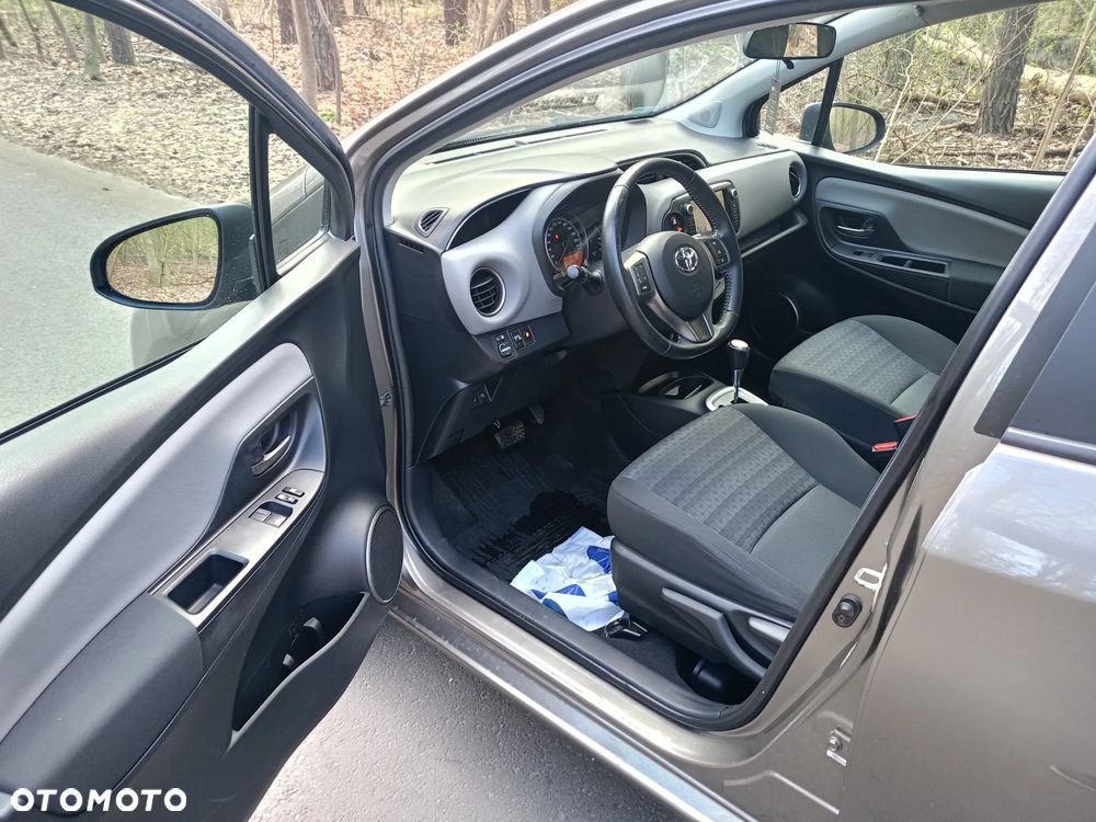 Toyota Yaris 1.33 Premium MS - 10