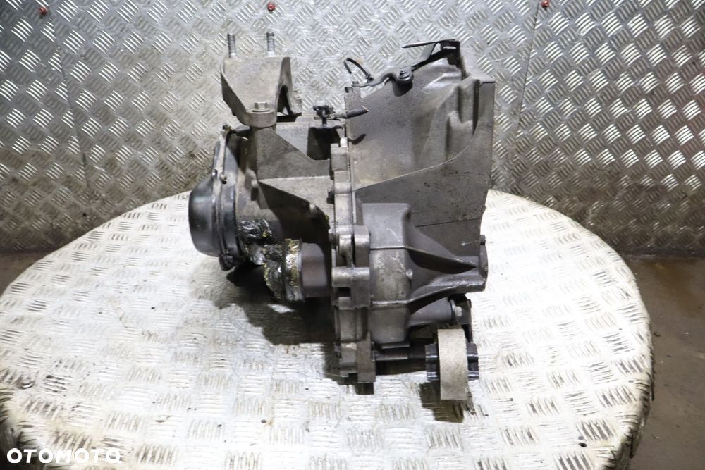 SKRZYNIA 5 BIEGOWA COURIER 1.0 2N1R-7F096-EB - 4