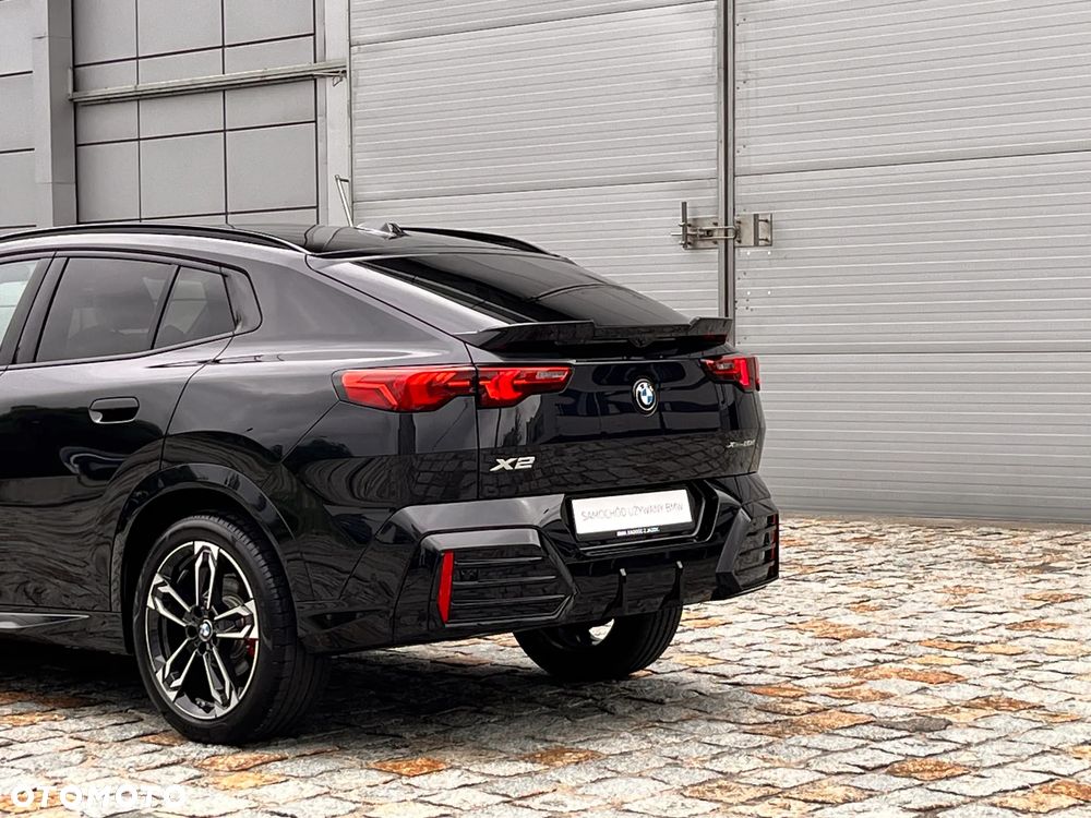 BMW X2 - 10