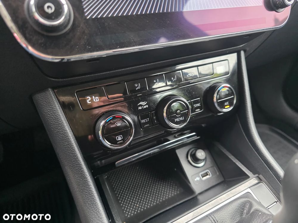 Skoda Superb 1.5 TSI ACT Ambition - 20