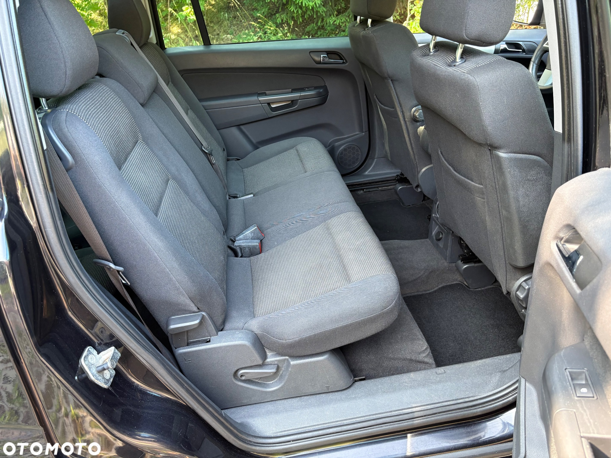Opel Zafira 1.8 Design Edition - 18