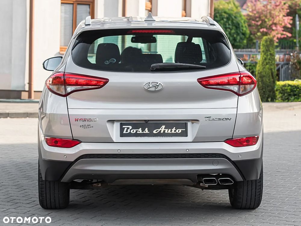 Hyundai Tucson 2.0 CRDi 2WD Trend - 11