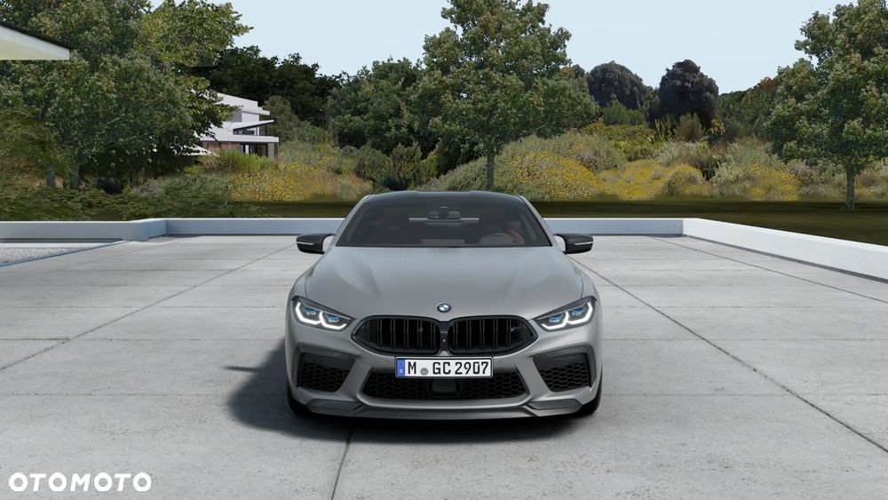 BMW M8 Competition - 4