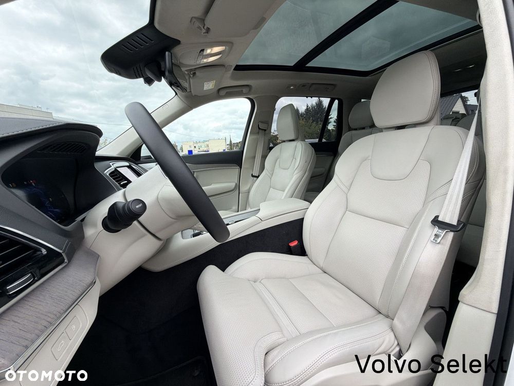 Volvo XC 90 - 11