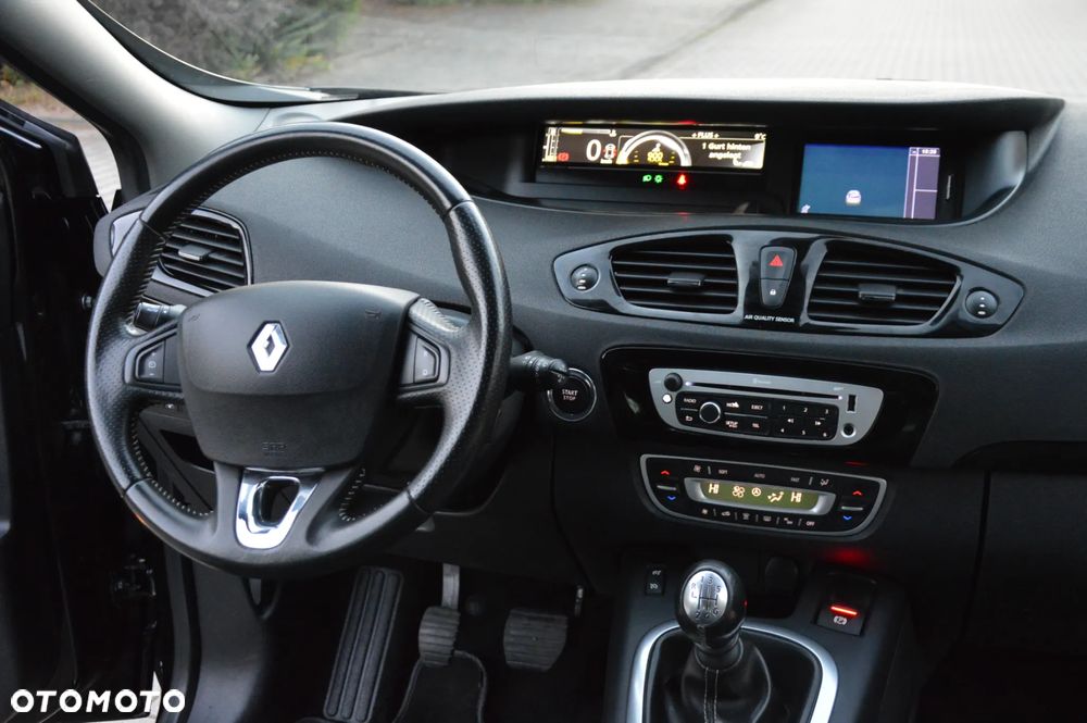 Renault Scenic ENERGY TCe 115 S&S Bose Edition - 16