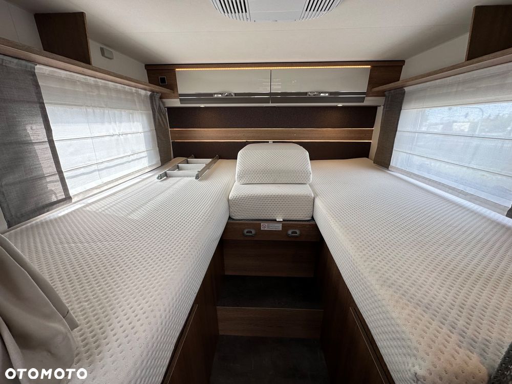 Dethleffs Trend 7057 EB 160 km - 13