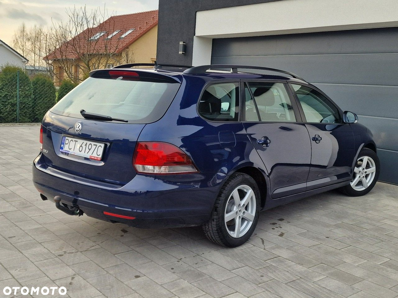 Volkswagen Golf - 3