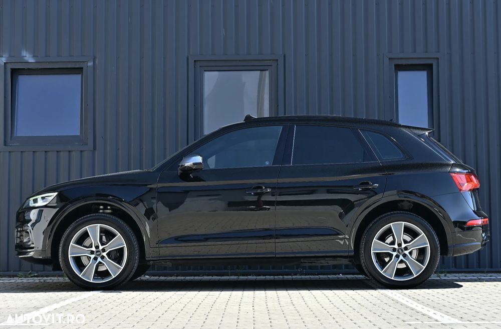 Audi Q5 2.0 40 TDI quattro S tronic Sport - 22