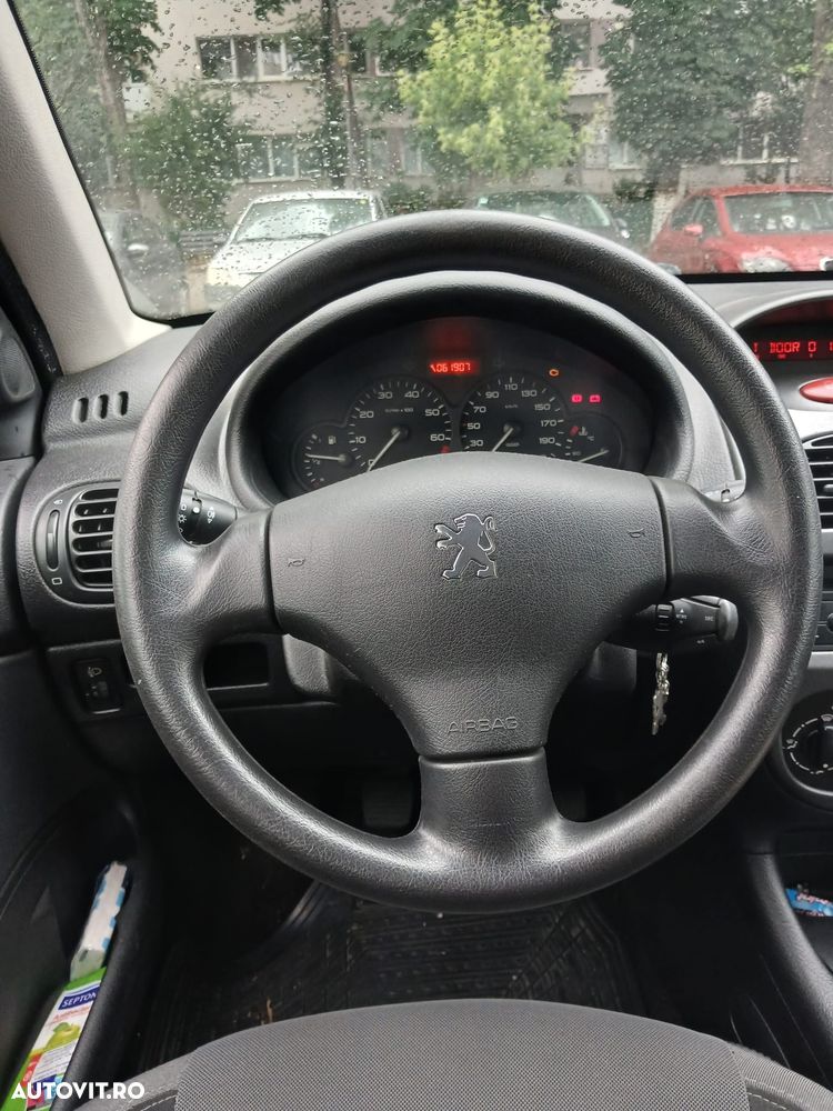 Peugeot 206 - 2