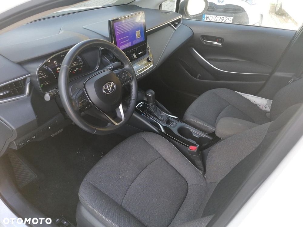 Toyota Corolla 1.8 Hybrid Comfort - 13