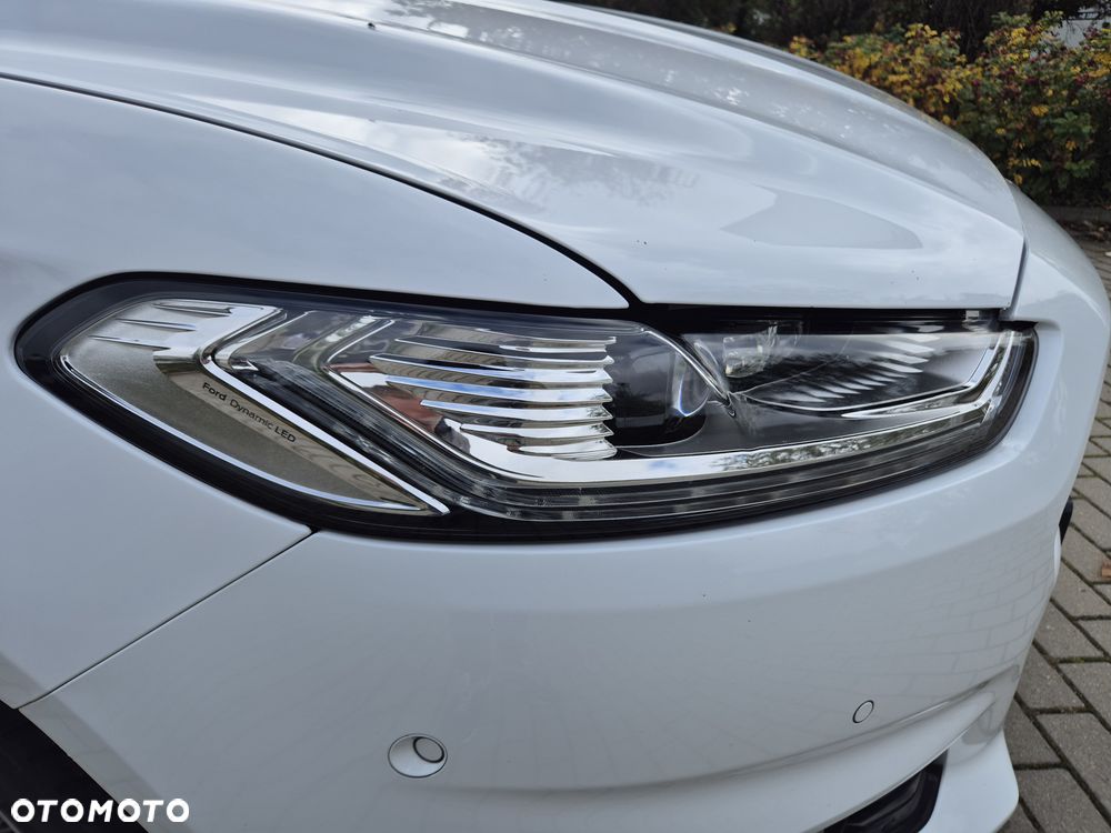 Ford Mondeo 2.0 TDCi Titanium PowerShift - 6