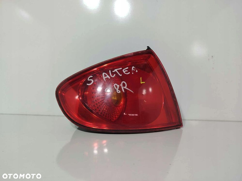 LAMPA LEWA TYLNA TYŁ SEAT ALTEA TOLEDO III 04-15 - 4